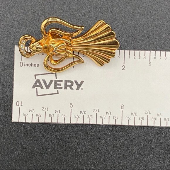 Avon Singing Angel in Gold Tone with Tack Pin Backing Vintage 1990s Avon - Picture 6 of 9